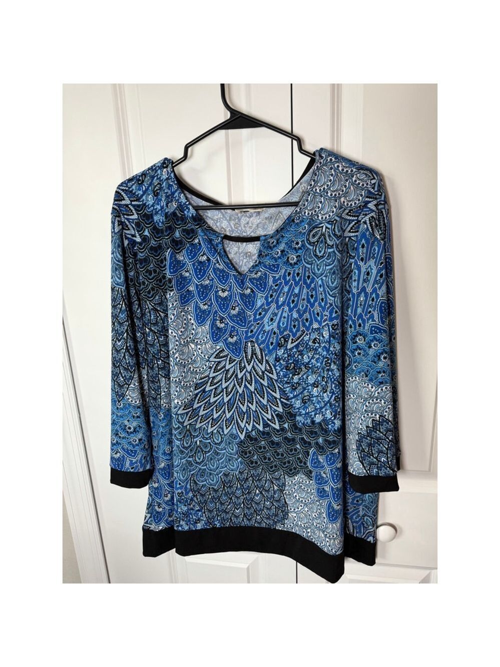 Misia Blue Paisley Tunic Top Plus Size 1X EUC
